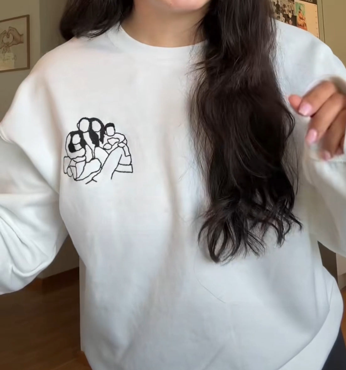 Unisex Sweatshirt med Personlig Brodyr – Egen Bild & Text