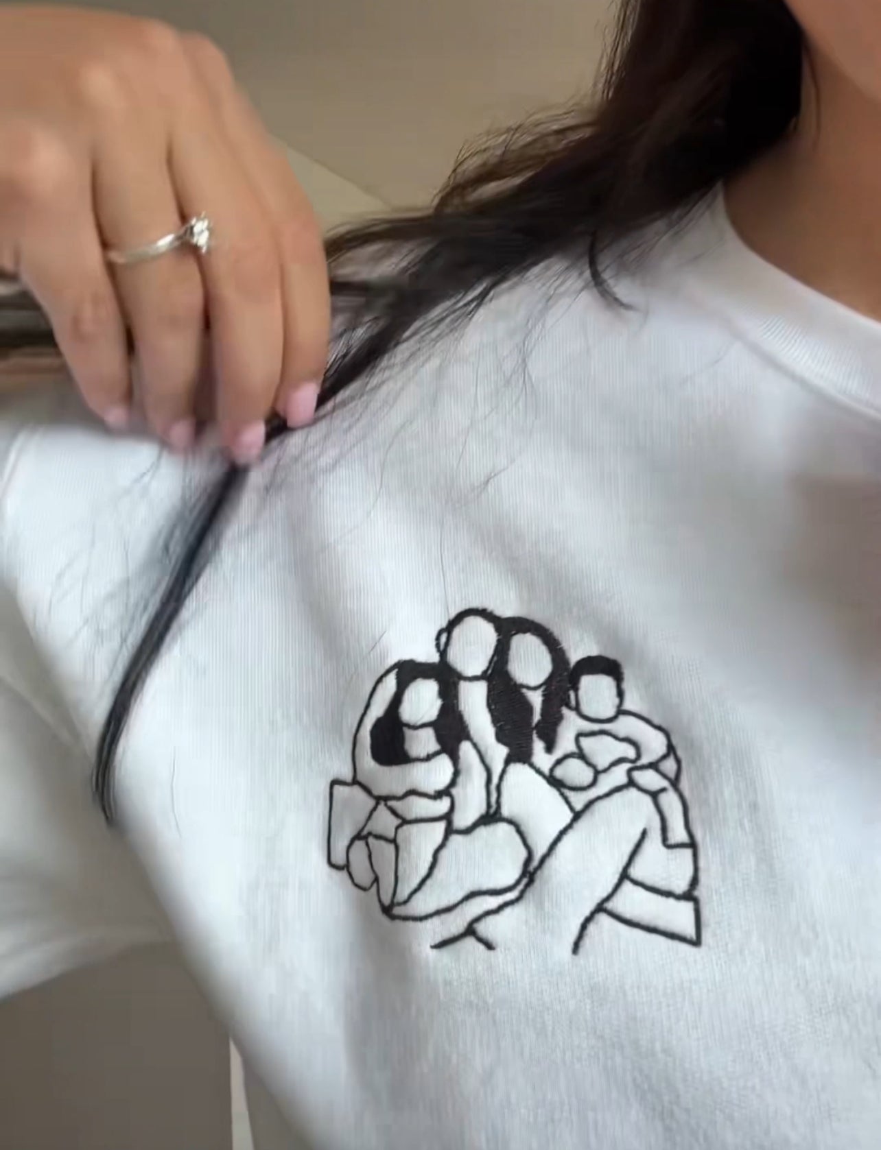 Unisex Sweatshirt med Personlig Brodyr – Egen Bild & Text